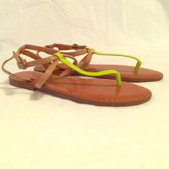 NWOT Lot of 3 Pair Women's Sandals- Size 6 - Picture 2 of 8